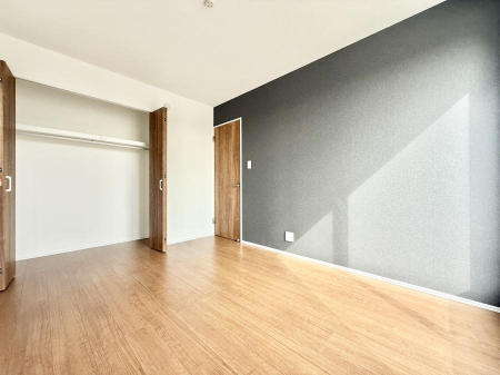 ���[ ����