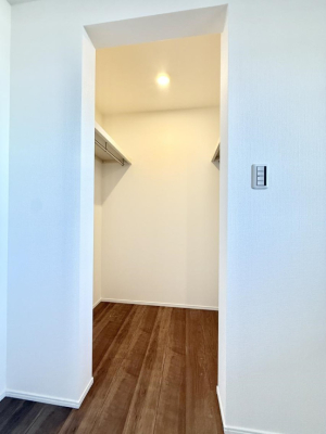 ���[ ����