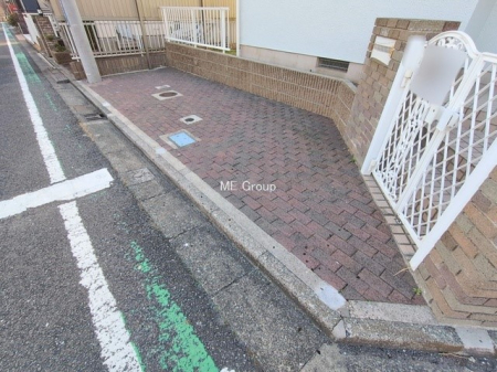  �O�ρ�����ɃJ�[�X�y�[�X������Ə�����܂�