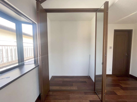 ���[ ����