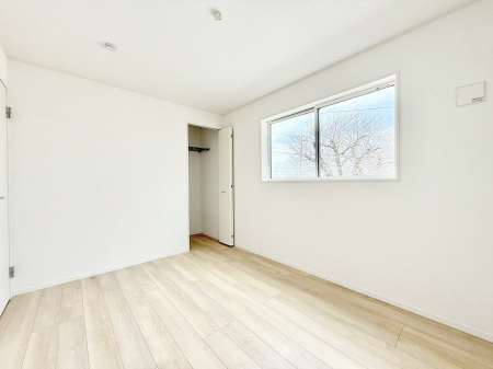 �Q�� ���������̔z�u��ʋC���̗ǂ��݌v�ŕ����̋�C�������炸�A��ɐV�N�ȋ�C������܂�