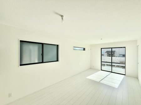 ���r���O ���������R�Ɖ�b�����܂��A�S�n�悢�ЂƂƂ�