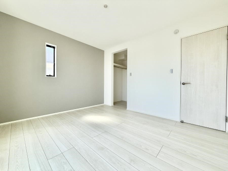 ���̑����� �������D��ŉ��₩�Ȏ��Ԃ��������