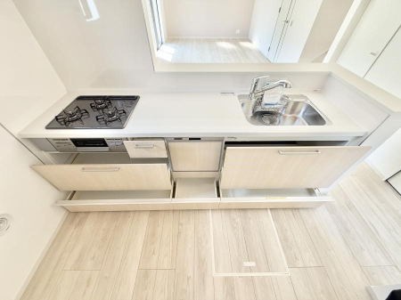 �L�b�`�� �������Ƒ����J��[�߂�A������̂���L�b�`��