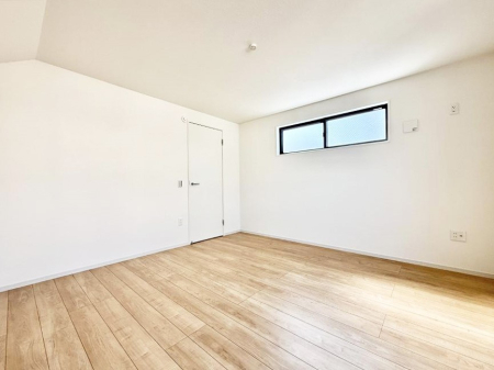 ���̑����� �������D��ŉ��₩�Ȏ��Ԃ��������