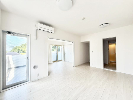 ���r���O �������S���������ꏊ�A�������߂����郊�r���O