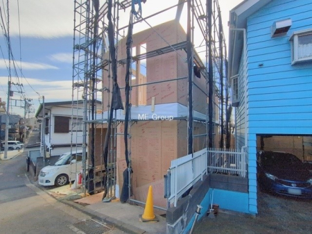 ���n�O�ώʐ^ �O�ρ��V������炵���n�܂�ꏊ�ŁA�Ƒ����J��[�߂�