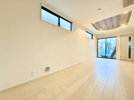 ���r���O �����������������Ɠ��ʂɂ���A�e���̋��