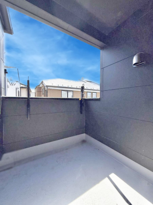 �o���R�j�[ ������ �G�߂̈ڂ낢����������J���I�ȋ�Ԃł�