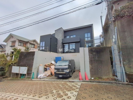 ���n�O�ώʐ^ �O�ρ��V������炵���n�܂�ꏊ�ŁA�Ƒ����J��[�߂�