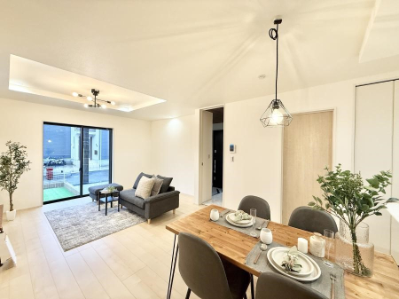 ���r���O ���������C�ɓ���̏ꏊ�ŁA�̂�т�Ƃ������Ԃ�