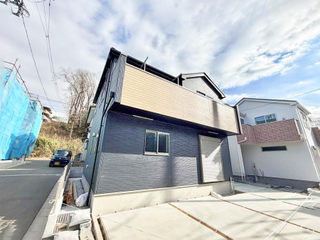 ���n�O�ώʐ^ �O�ρ��V������炵���n�܂�ꏊ�ŁA�Ƒ����J��[�߂�