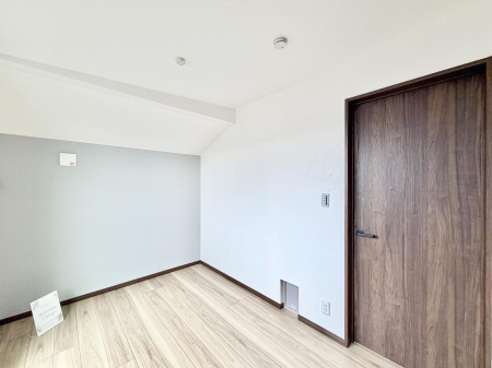 ���̑����� �������Â��ȗm���œǏ����ɏW���ł���ꏊ