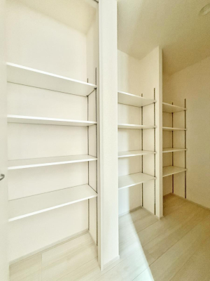 ���[ ����