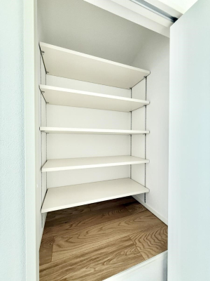 ���[ �������L�b�`���ɂ͐H�i�����ɂƂĂ��֗��ȃp���g���[����