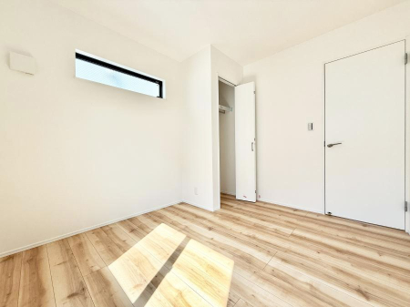 �q������ ����