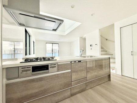 �L�b�`�� ����