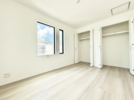 �q������ ����