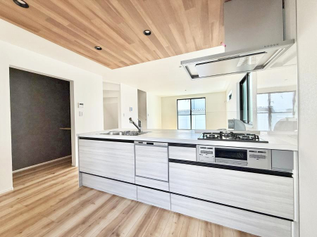 �L�b�`�� ����