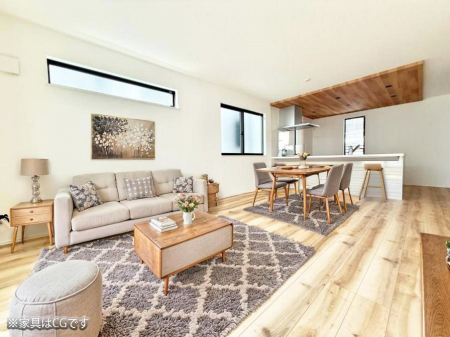 ���r���O ����