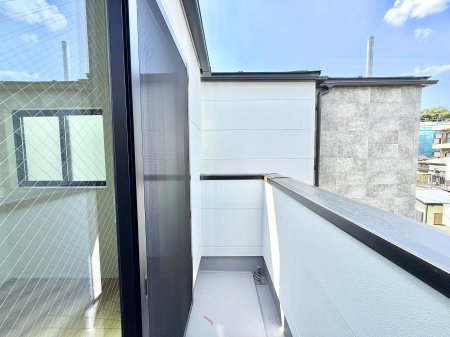 �o���R�j�[ ����