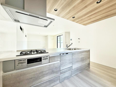 �L�b�`�� ����