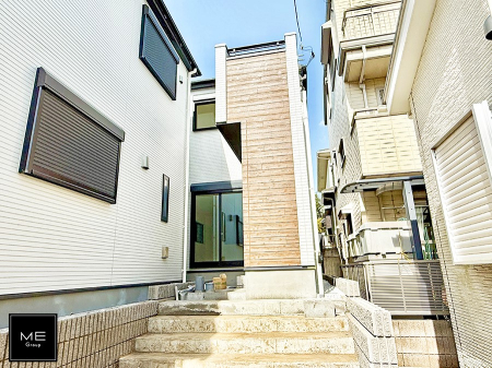 ���n�O�ώʐ^ �O�ρ��u���c�v�w����k��4���̉w�ߕ���