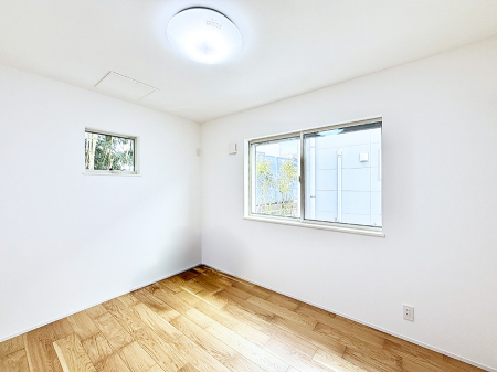 �Q�� ���������̔z�u��ʋC���̗ǂ��݌v�ŕ����̋�C�������炸�A��ɐV�N�ȋ�C������܂�