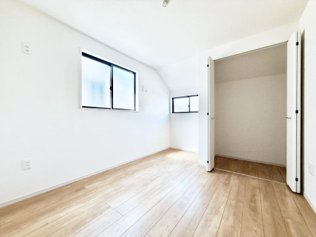 ���̑����� �������D��ŉ��₩�Ȏ��Ԃ��������