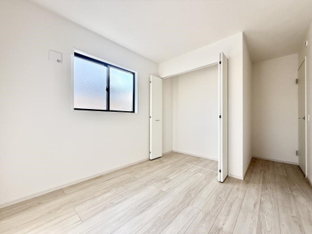 �Q�� ���������̔z�u��ʋC���̗ǂ��݌v�ŕ����̋�C�������炸�A��ɐV�N�ȋ�C������܂�