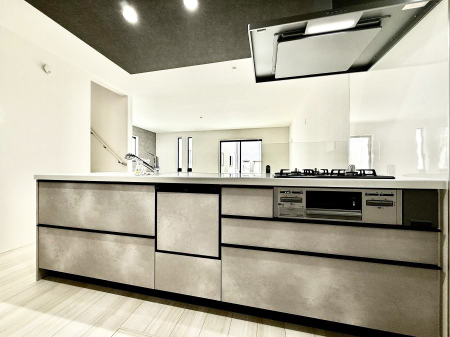 �L�b�`�� ����