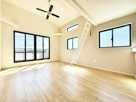 ���r���O ���������C�ɓ���̏ꏊ�ŁA�̂�т�Ƃ������Ԃ�