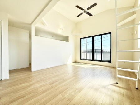 ���̑����� �������Ƒ��̏Ί炪���ӂ��A���났�̋��