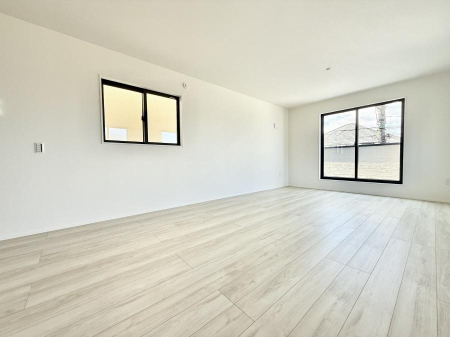 ���r���O ���������났�ƏΊ炪�W�܂�A�S���܂郊�r���O