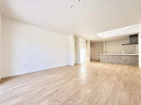 ���̑����� �������Ƒ��̏Ί炪���ӂ��A���났�̋��