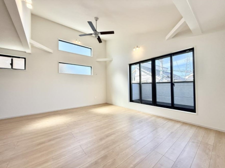 ���r���O ���������ƕ���������A�����b�N�X�ł�����