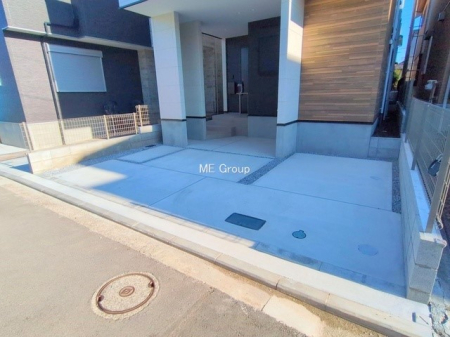  �O�ρ������̒��Ԃ����K��