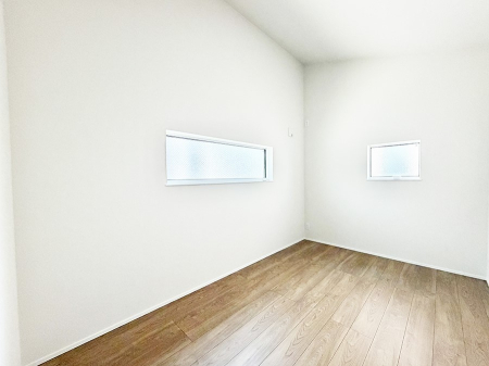 ���̑����� �����������������F�����̂������ŉ��₩�Ȏ��Ԃ��y���߂܂�