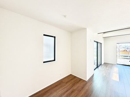 ���r���O ���������났�ƏΊ炪�W�܂�A�S���܂郊�r���O