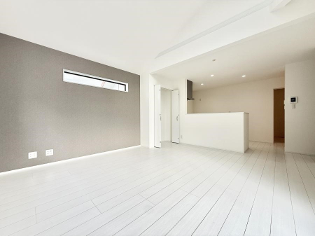 ���r���O �������V���v���������ґ�A��؂Ȑl�Ɖ߂����S���قǂ�����