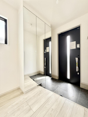 ���� ������ �V���v���Ŕ������A���K�ȕ�炵�̓����