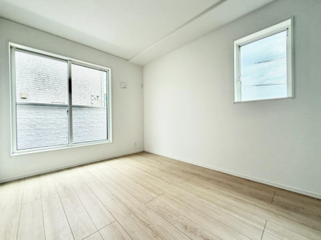 �q������ �������v���C�x�[�g��ԂƂ��ĐÂ��ŗ�������������񋟂��Ă���܂�