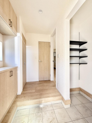 ���[ ����