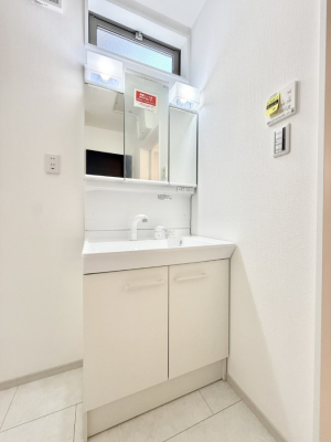 ���ʑ�E���ʏ� ���������邢���ʏ��͖����̎��������y�����ł����Ⴂ�����ł���