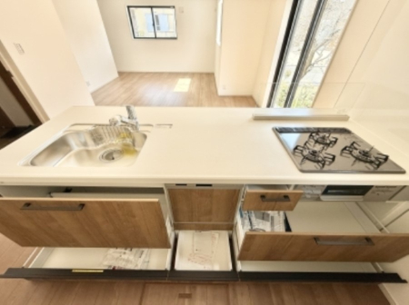 �L�b�`�� �������Ƒ����J��[�߂�A������̂���L�b�`��