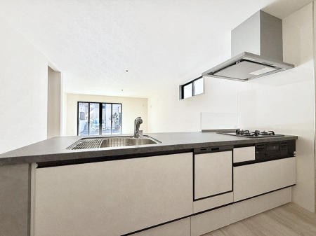 �L�b�`�� ���������y���݂ƐH�ׂ�K����͂���L�b�`��