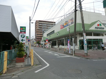 ���ӊ� �X�[�p�[ 790m �}���G�c�ߊԓX