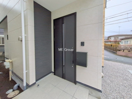 ���� �O��