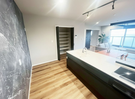 �L�b�`�� ����