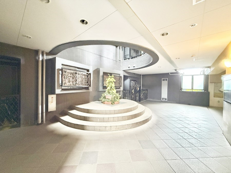 �G���g�����X �O��